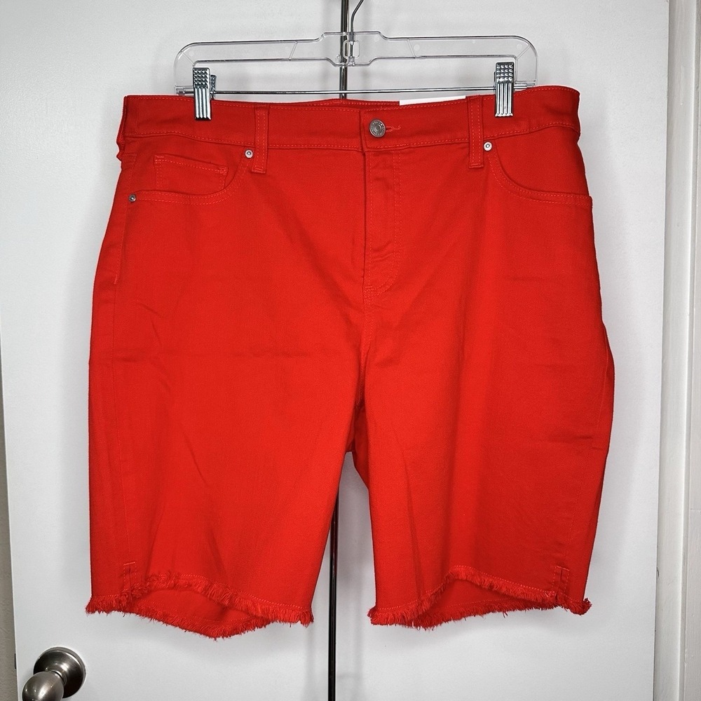 Chico's So Slimming Girlfriend Bermuda Denim Shorts Women's 14 Red Pockets